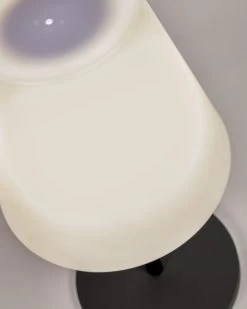 Outdoor Amaray Table Lamp In Steel With Black Finish | Kave Home 9 Outdoor Amaray Table Lamp In Steel With Black Finish | Kave Home -Quality Furniture Store LH0438R01 1D01