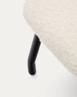 Belina Footrest In White Shearling And Steel With Black Finish | Kave Home -Quality Furniture Store S1500002J33 1D02