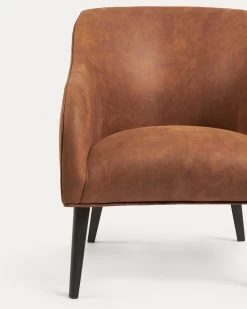 Bobly Armchair In Light Brown Fabric With Wenge Finish Legs | Kave Home -Quality Furniture Store S480PT86 1D02