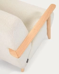 Meghan Armchair In White Fleece With Solid Ash Legs With Natural Finish | Kave Home 18 Meghan Armchair In White Fleece With Solid Ash Legs With Natural Finish | Kave Home -Quality Furniture Store S517J33 1D03