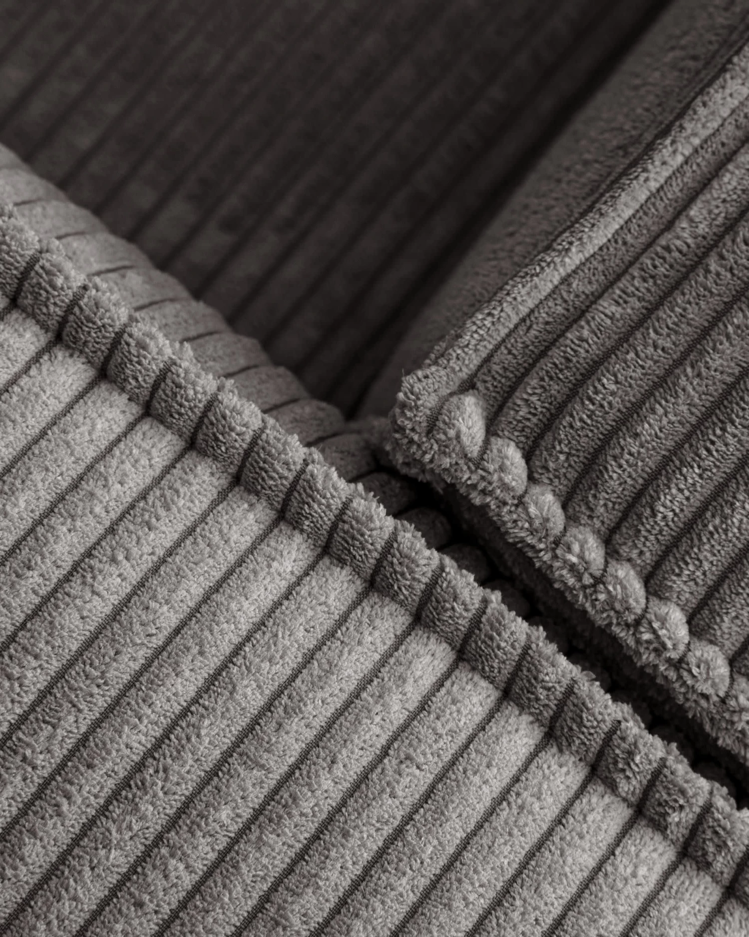 Blok 4 Seater Sofa With Left Side Chaise Longue In Grey Wide Seam Corduroy 330 Cm | Kave Home 11 Blok 4 Seater Sofa With Left Side Chaise Longue In Grey Wide Seam Corduroy 330 Cm | Kave Home - Image 9