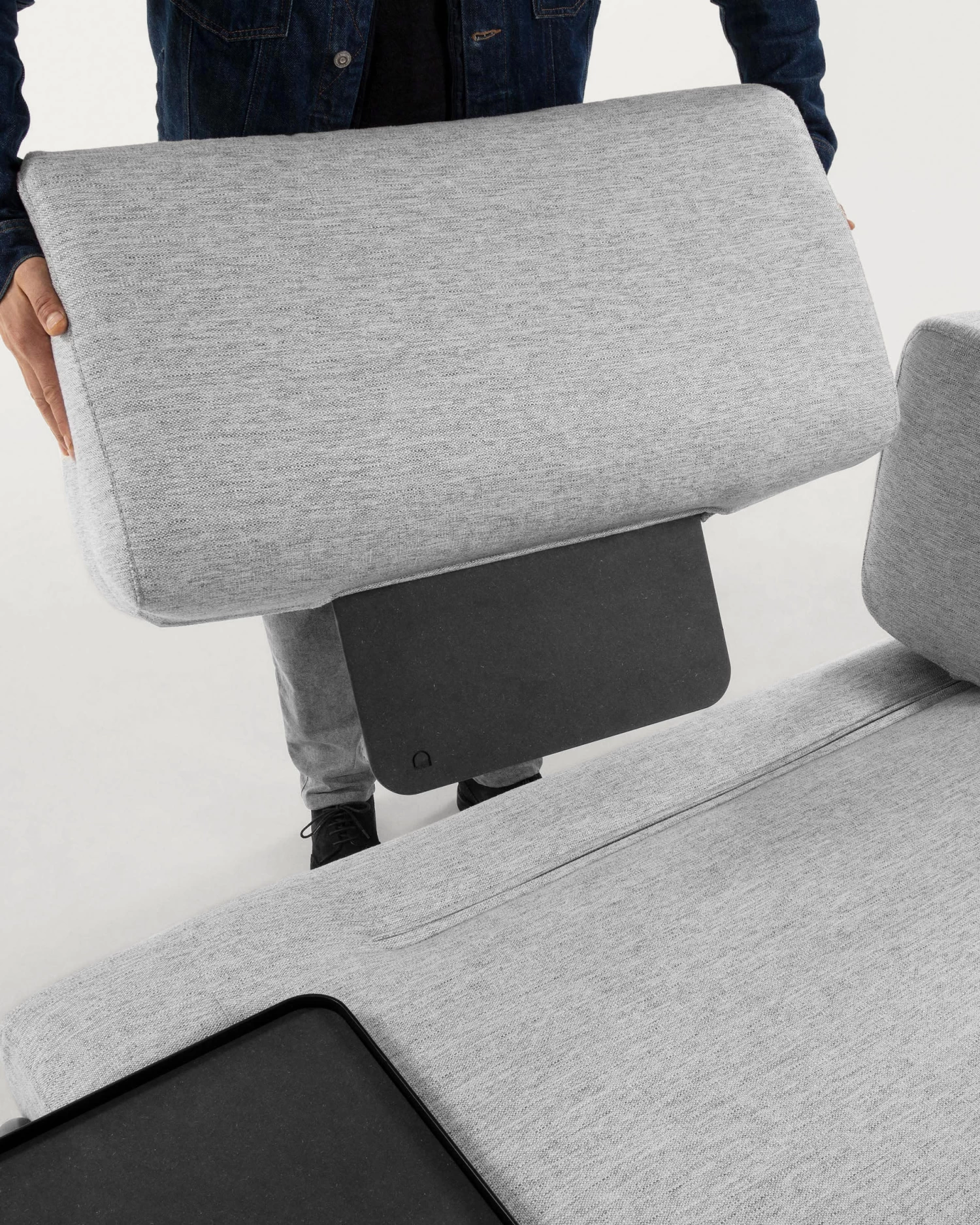 Compo 3 Seater Sofa With Large Tray In Light Grey 252 Cm | Kave Home 8 Compo 3 Seater Sofa With Large Tray In Light Grey 252 Cm | Kave Home - Image 6