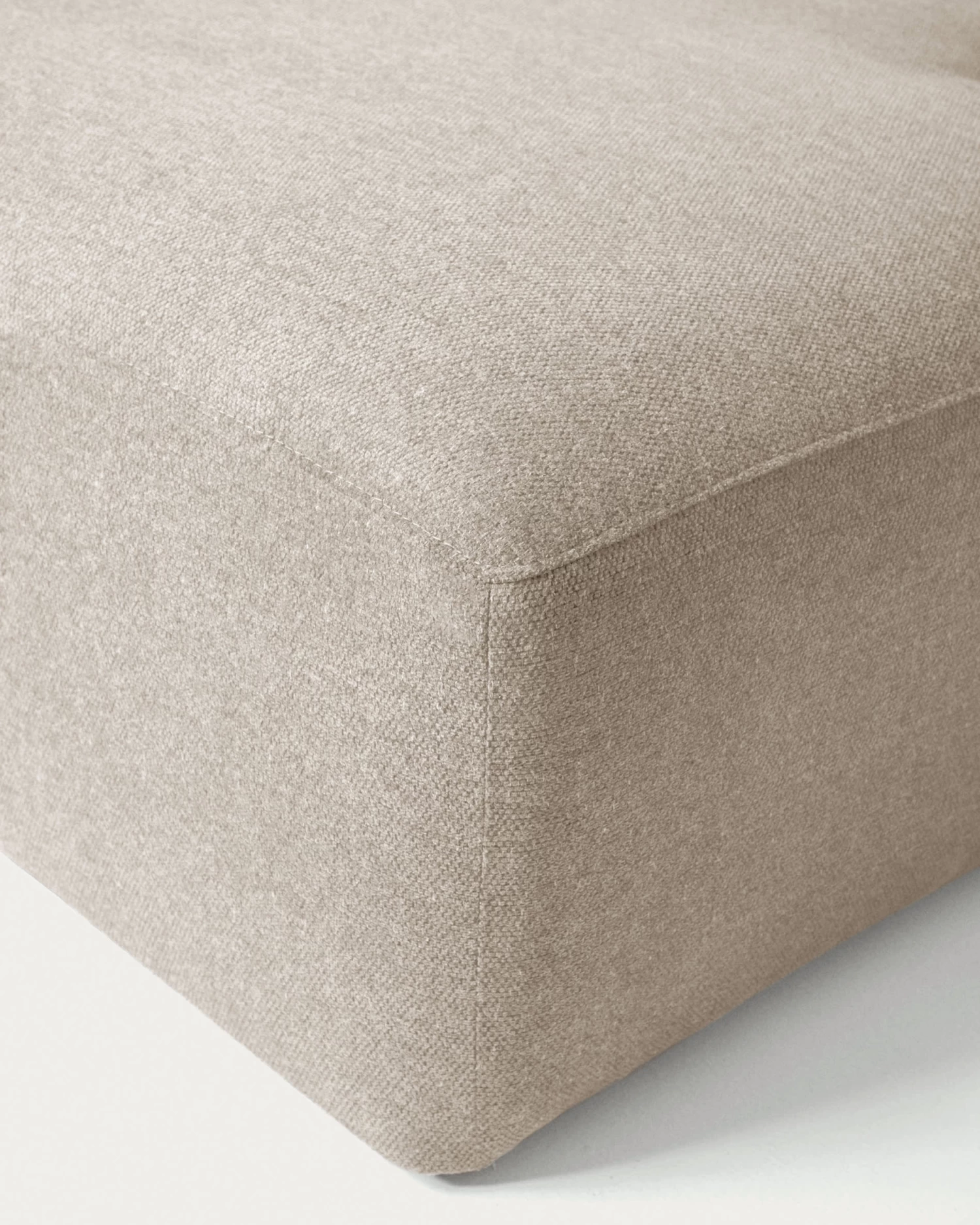 Blok 3 Seater Sofa With Right-hand Chaise Longue In Beige 300 Cm | Kave Home 8 Blok 3 Seater Sofa With Right-hand Chaise Longue In Beige 300 Cm | Kave Home - Image 6