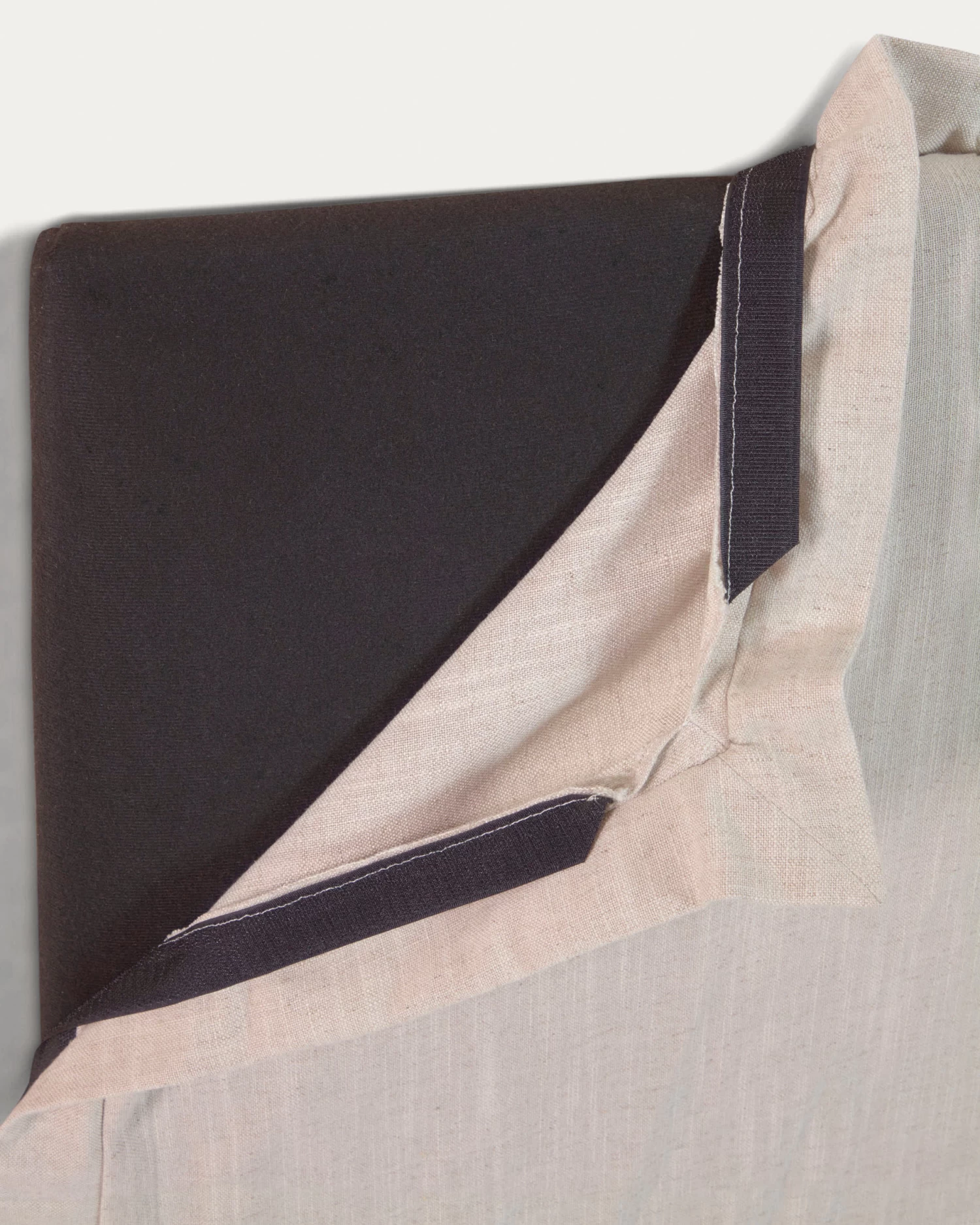 Tanit Headboard With White Linen Removable Cover, For 200 Cm Beds 7 Tanit Headboard With White Linen Removable Cover, For 200 Cm Beds - Image 5