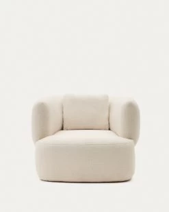 Martina Armchair In Off-white Shearling With Cushion | Kave Home -Quality Furniture Store S83110HI39 1V02