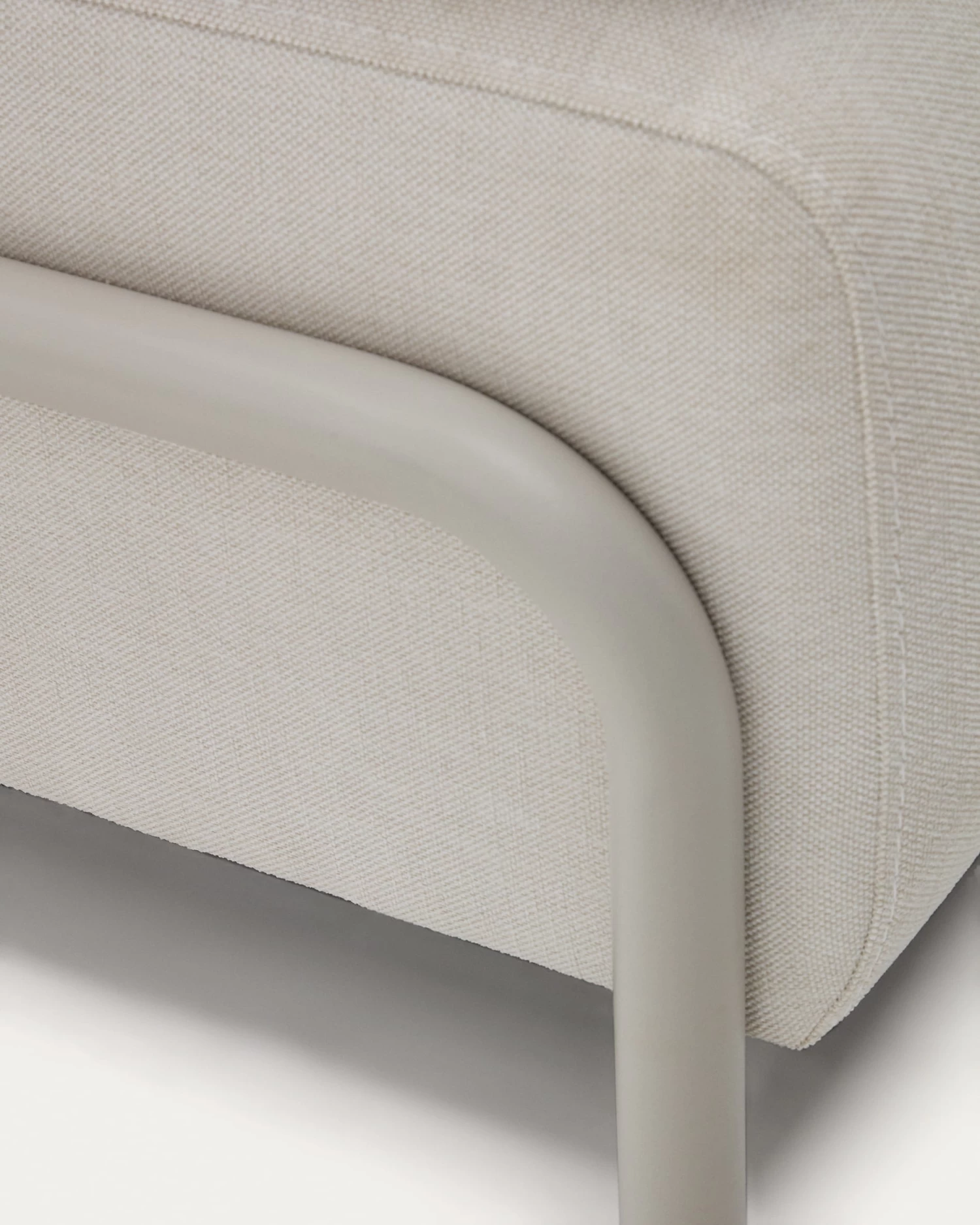 Compo Beige Chenille 3-seater Sofa With Grey Metal Structure 232 Cm | Kave Home 7 Compo Beige Chenille 3-seater Sofa With Grey Metal Structure 232 Cm | Kave Home - Image 5