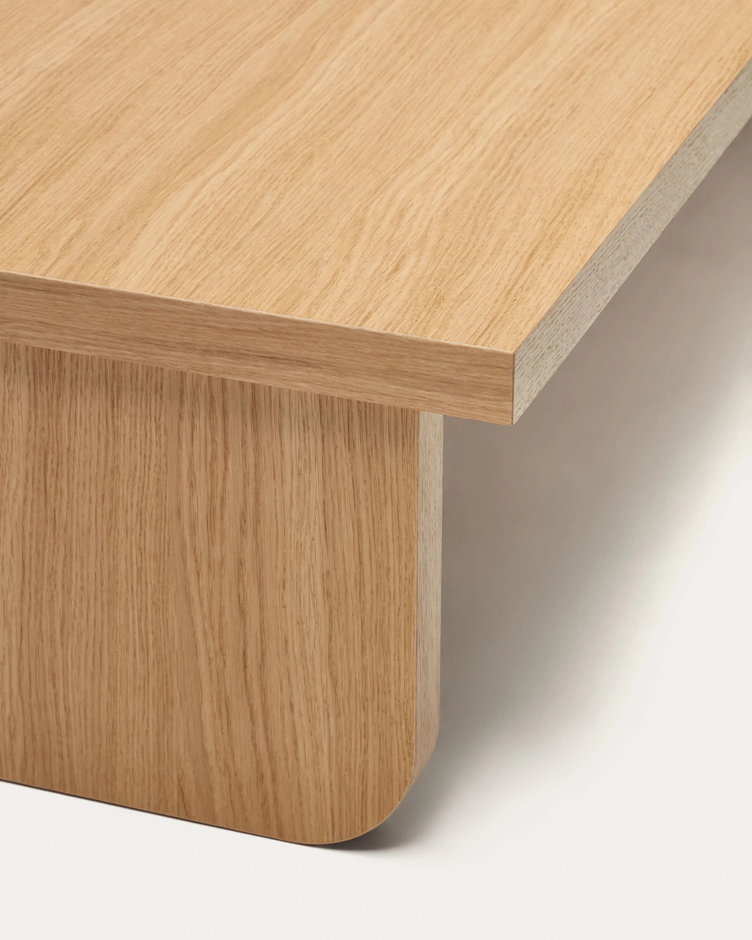 Oaq Coffee Table In Oak Wood Veneer With Natural Finish, 140 X 75 Cm FSC Mix Credit 5 Oaq Coffee Table In Oak Wood Veneer With Natural Finish, 140 X 75 Cm FSC Mix Credit - Image 3