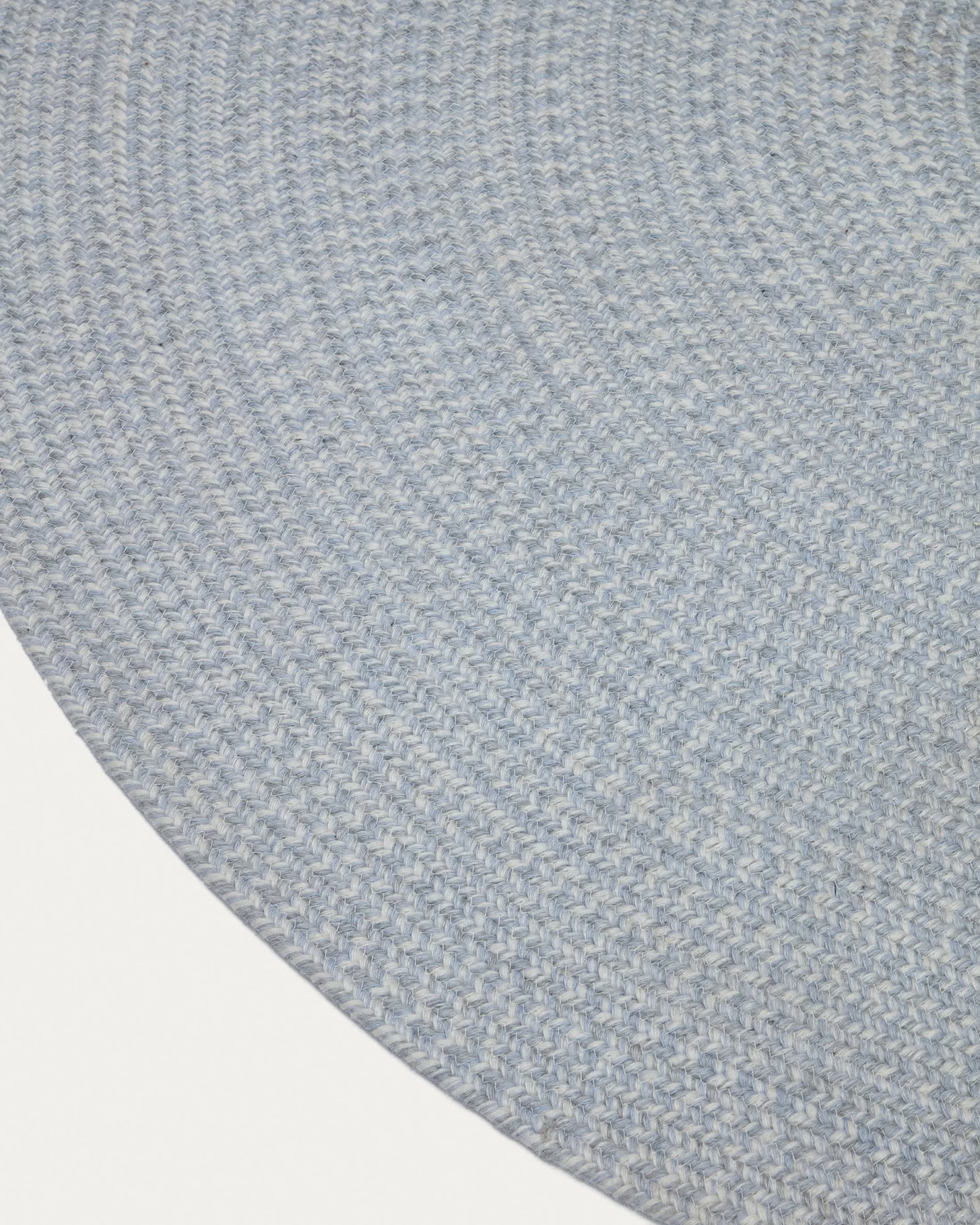 Portopi 100% PET Round Rug In Grey à 150 Cm | Kave Home 6 Portopi 100% PET Round Rug In Grey à 150 Cm | Kave Home - Image 4